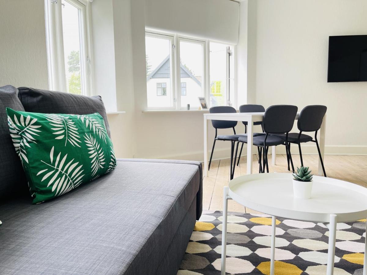 Aday - City Central Mansion - 1 Bedroom Apartment With Garden Aalborg Dış mekan fotoğraf